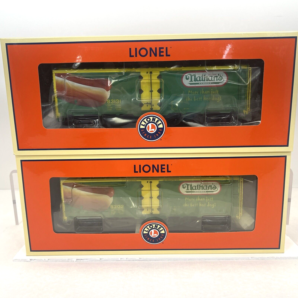 Lionel NLOE Nathan's Hot Dogs O Scale Reefers Club Cars 6-58567 6-58568 #83131 #83132