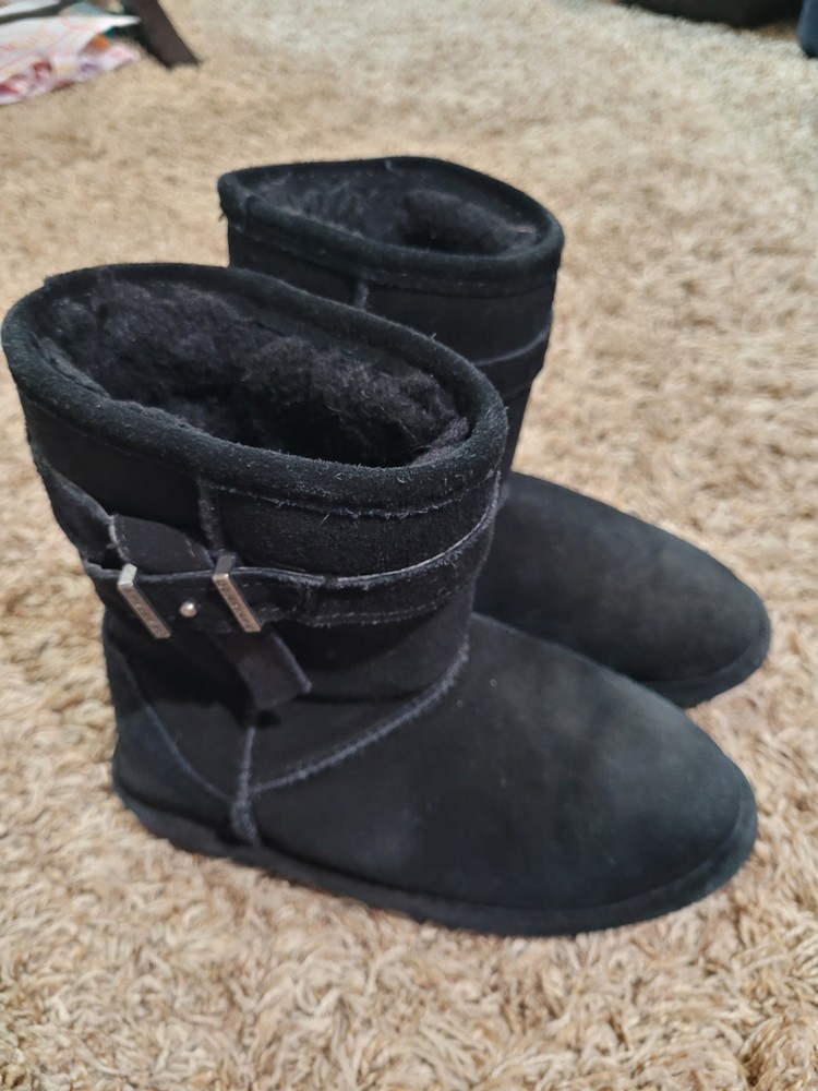 Bearpaw Girls Winter Boots Size 1 Cozy Warm Snow Boots