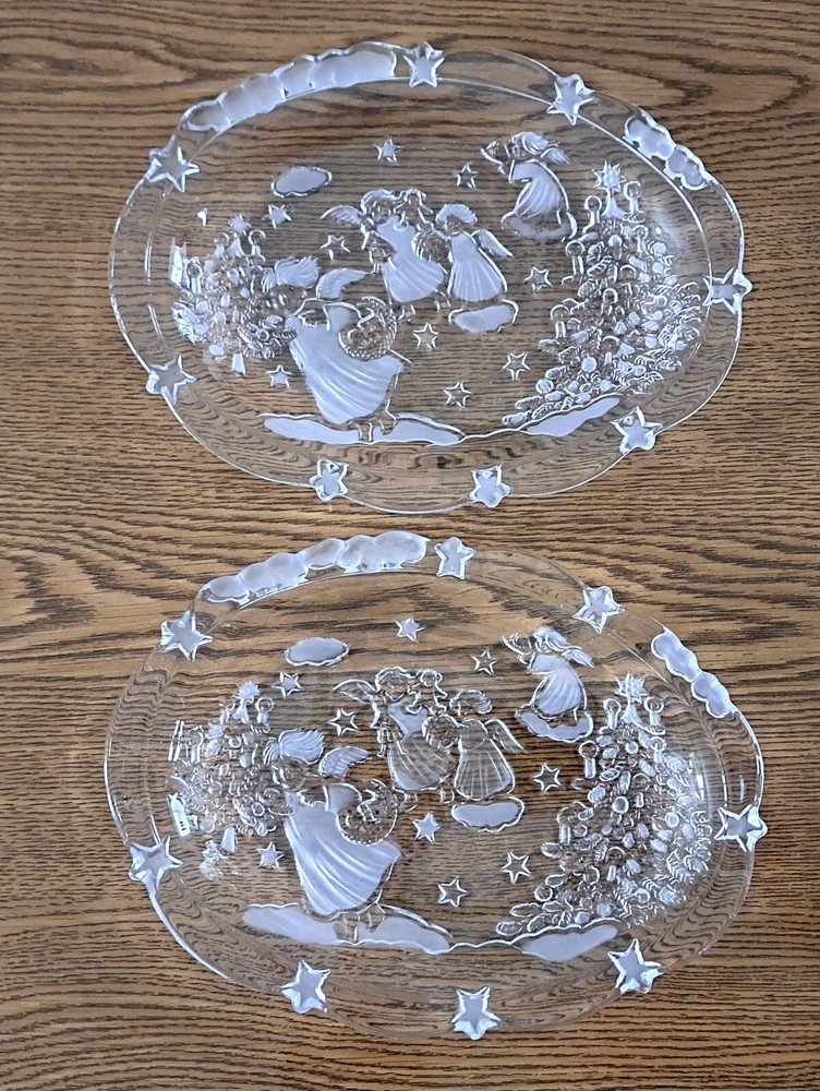 Set of Two Mikasa Angel Christmas Dish Crystal Candy Dish Serving Plate 9.25