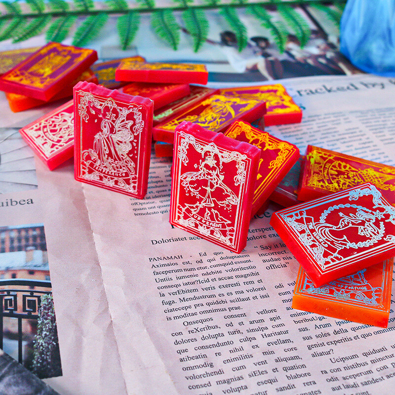 24 Silicone Molds for DIY Epoxy Resin Tarot Cards & Game Decorations