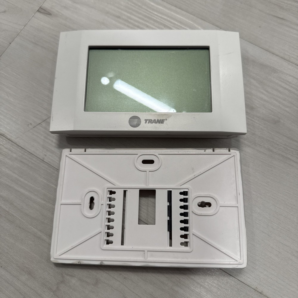 Trane TZEMT524AA21MA Programmable Digital Thermostat