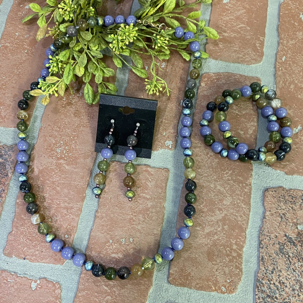 Fashion Glass Beaded 4-piece Set Dangle Earrings, Necklace, & 2 Bracelets