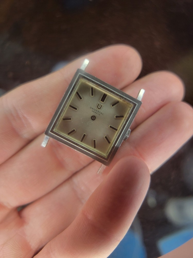 Universal Geneve Cal. 800 Movement, Dial And Case