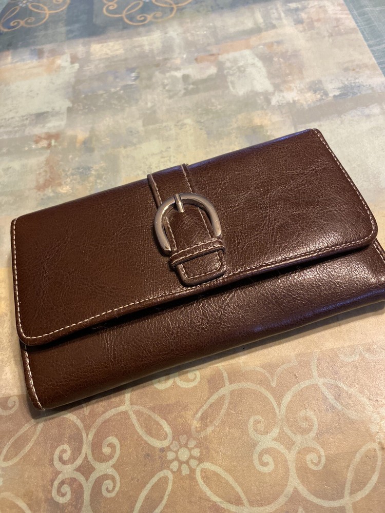 Compact 7x4 Credit Card Wallet with Multiple Pockets & Zip Compartment-image