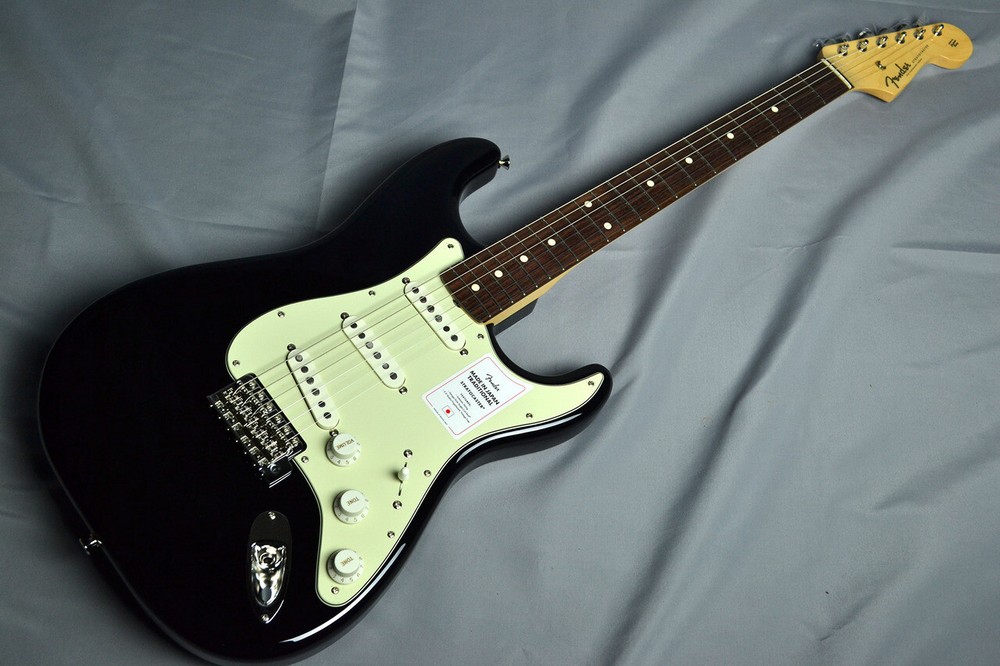 Fender Made in Japan Traditional 60s Stratocaster Black