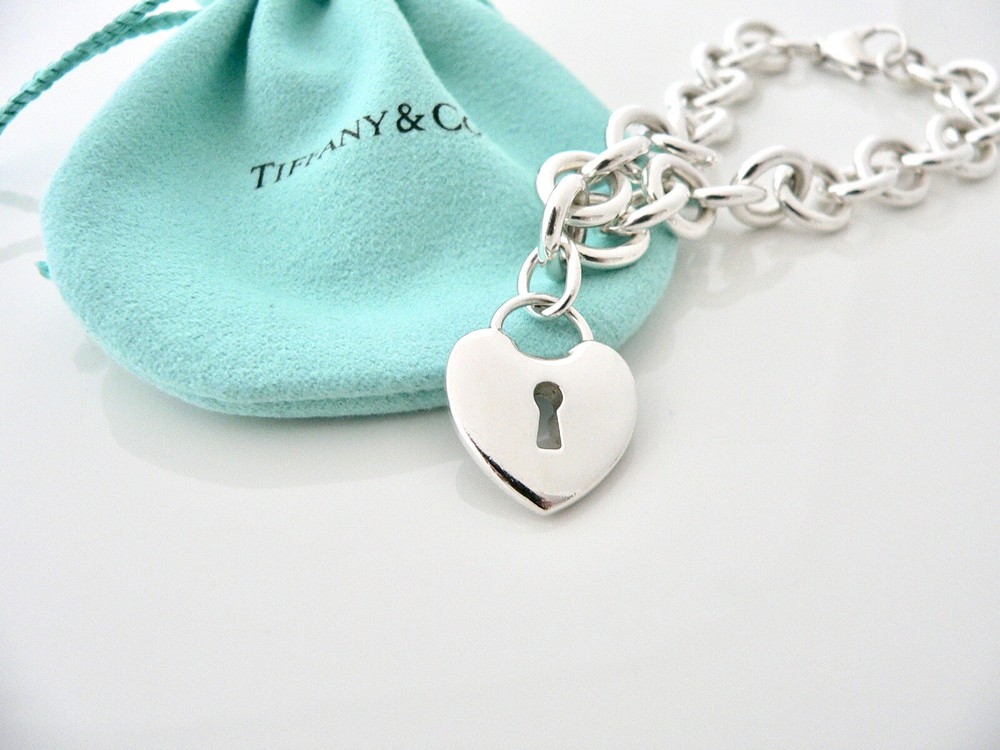 Tiffany & Co Heart Key Bracelet Keyhole Charm Bangle Link Chain Gift Pouch T Co
