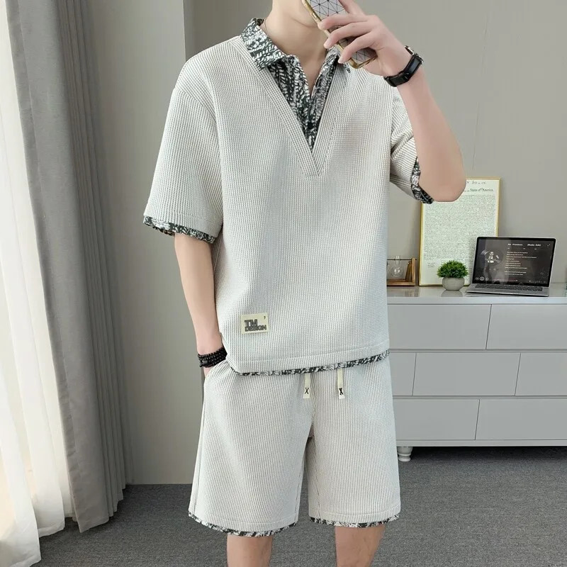 Men's Quick-Dry Sportswear Tracksuit Set with Shorts and Shirt