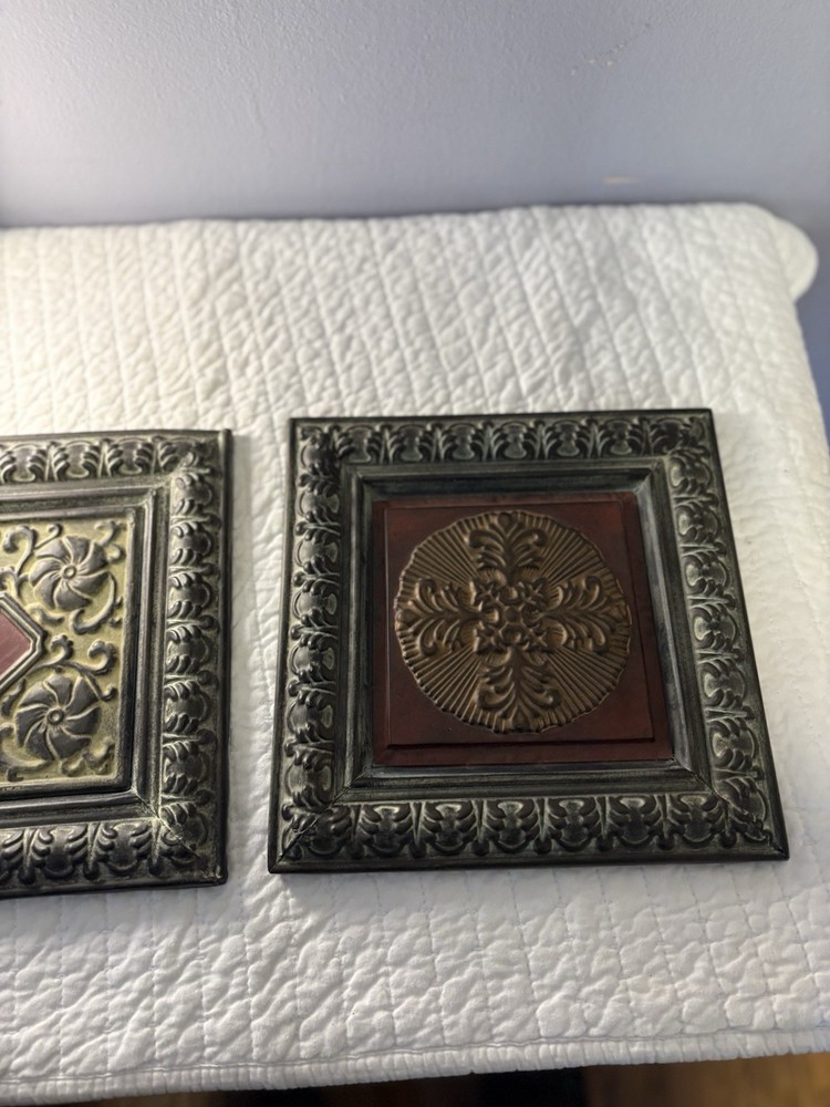 Set Of Metal Wall Art Hangings Bronze Tone Green Square Rustic Distressed