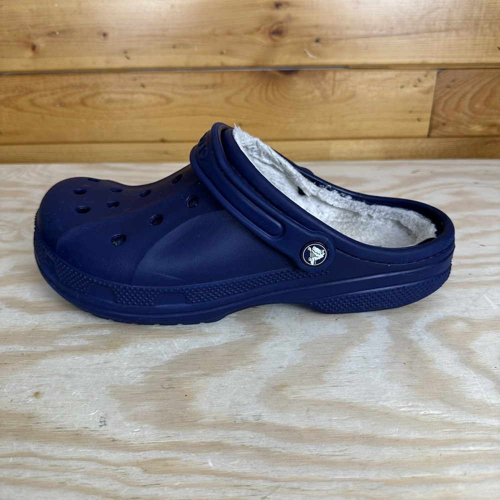 Crocs Dual Comfort Blue Faux Fur Lined Clogs Men's 9 Woman's 11 Navy Blue