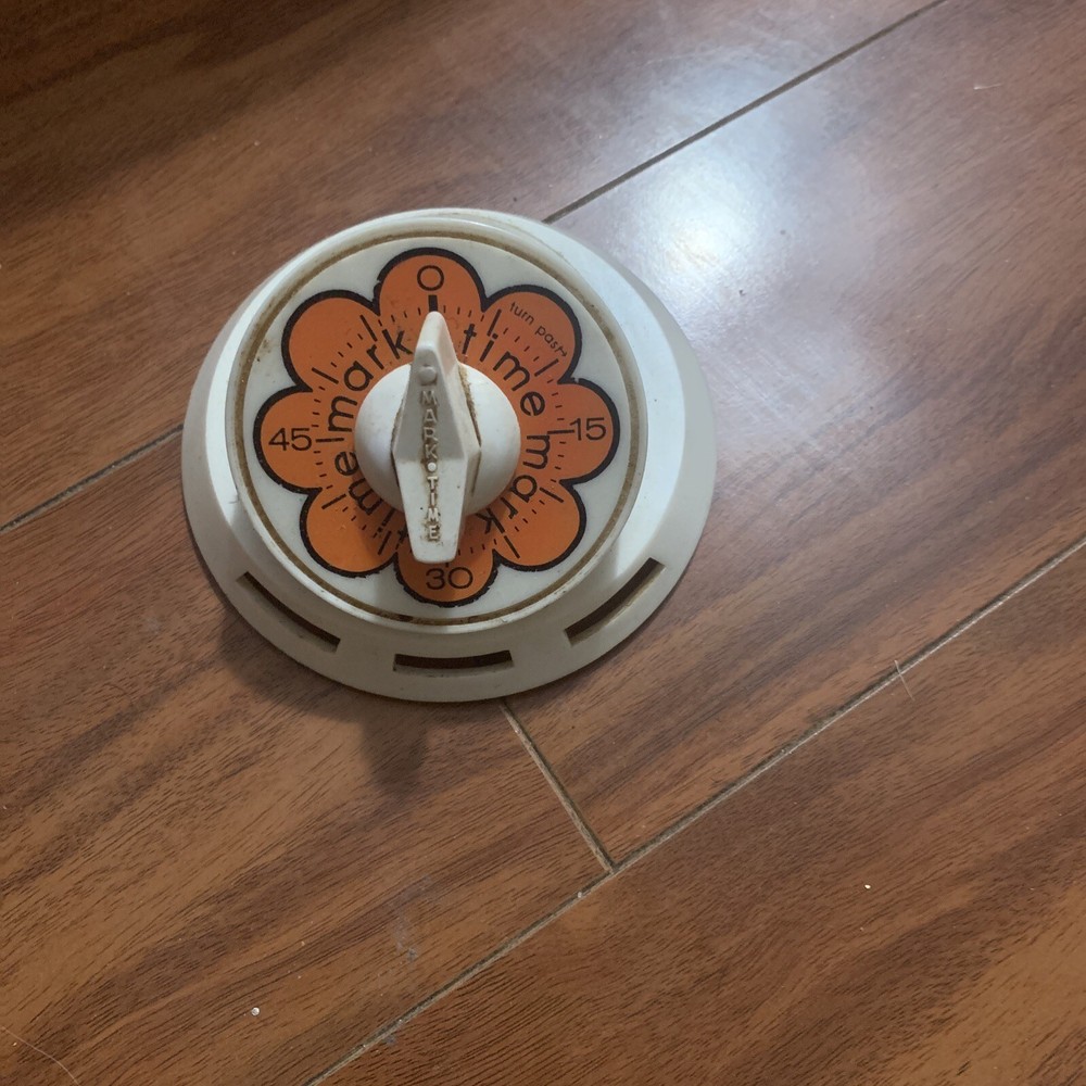 Vintage Kitchen Timer Mark Time 60 Minutes Bell Retro Kitschy, MCM, works, rings