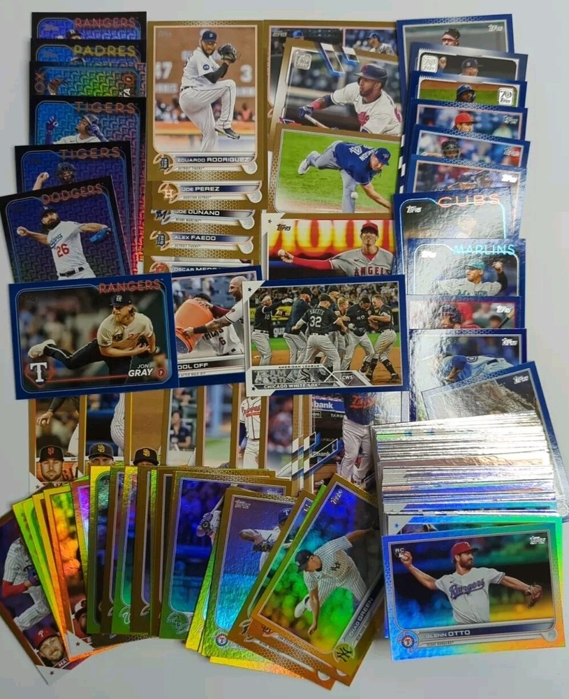 119 Card Lot- 2020-24 Topps Gold &🌈 Foil, #'d Gold Boarder, Blue & Holiday Foil