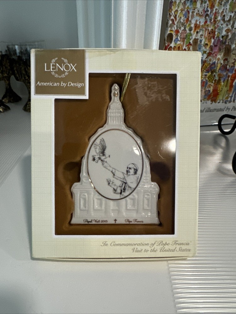 Papal Visit to USA In Commemoration of Pope Francis Visit Ornament by Lenox-image