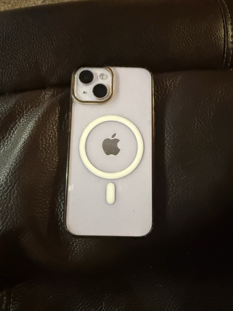 iPhone 14 W/ TikTok Downloaded