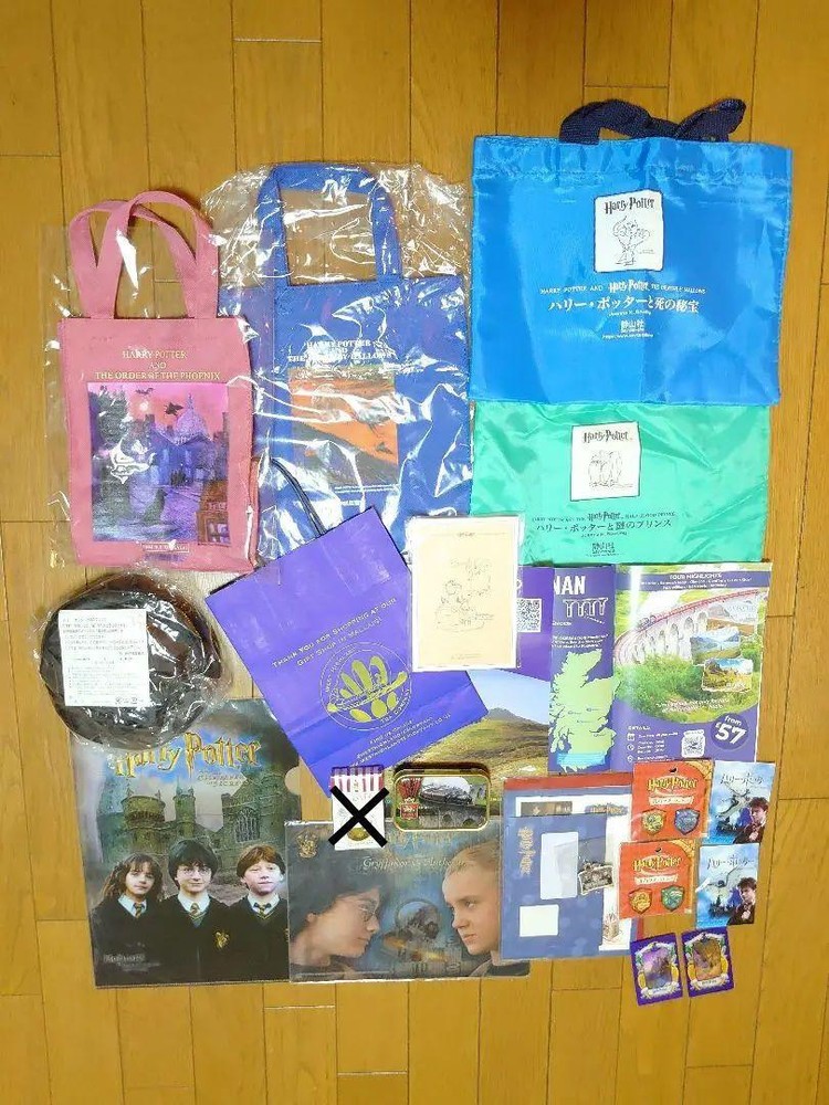 Rare Harry Potter Novelty Goods Hogwarts Railway Vehicle Sales Item