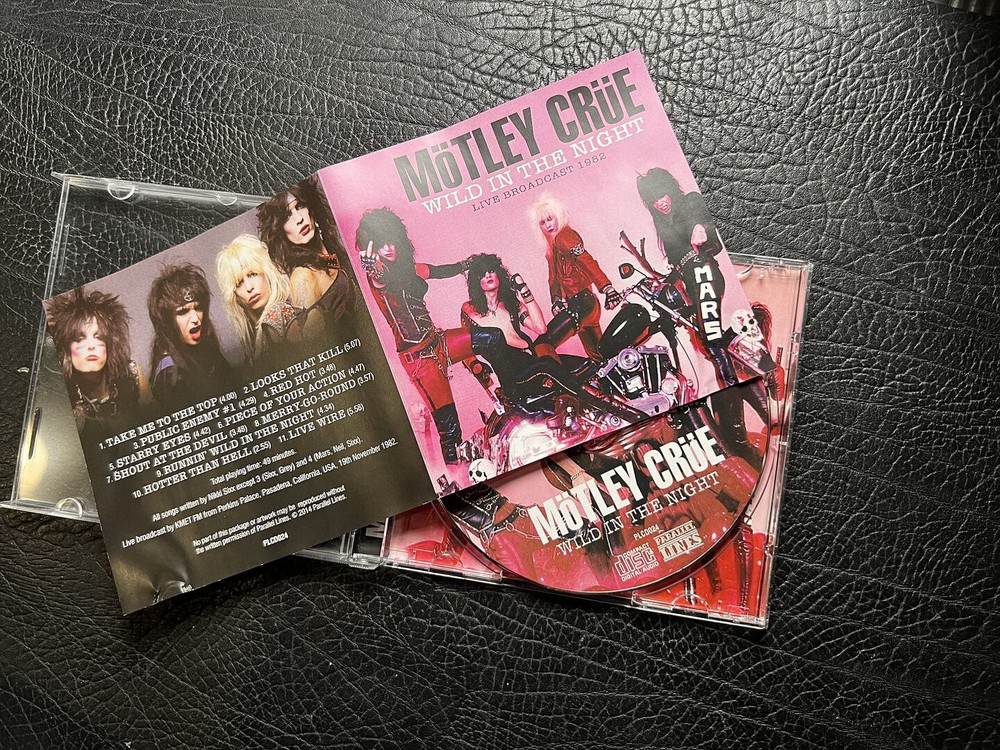 Rare MOTLEY CRUE Live Disc from California USA 1982 Vintage Concert Recording Hard Rock Collectible