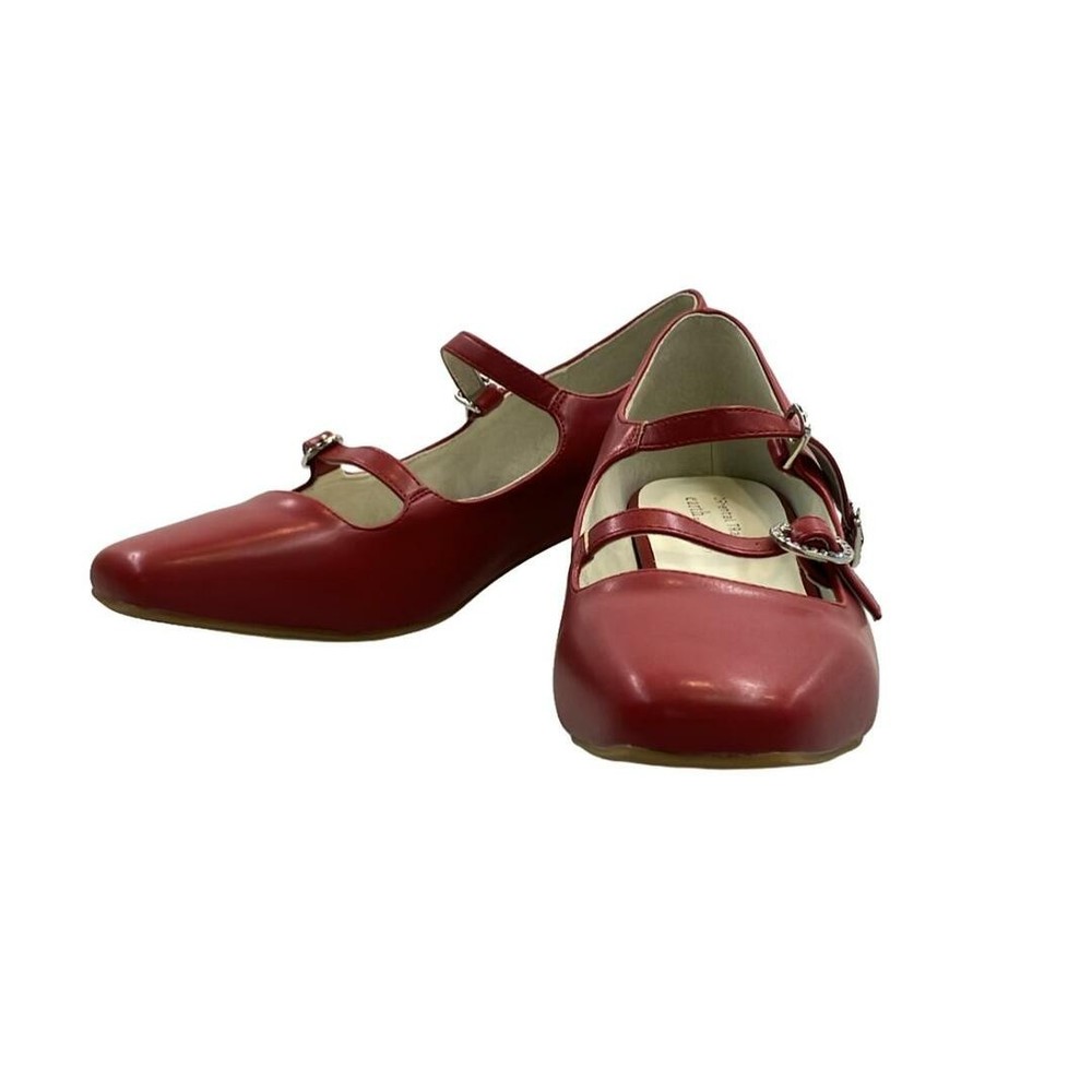 Oriental Traffic Pumps Size 38 with Surface Heel Scratches