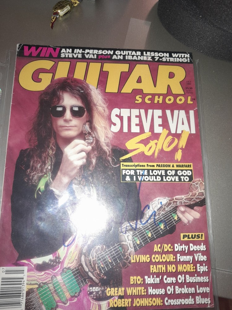 STEVE VAI SIGNED MAGAZINE RARE VAN HALEN WHITESNAKE DAVID LEE ROTH g3