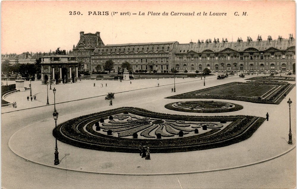 Paris, Place du Carrousel, Louvre Postcard