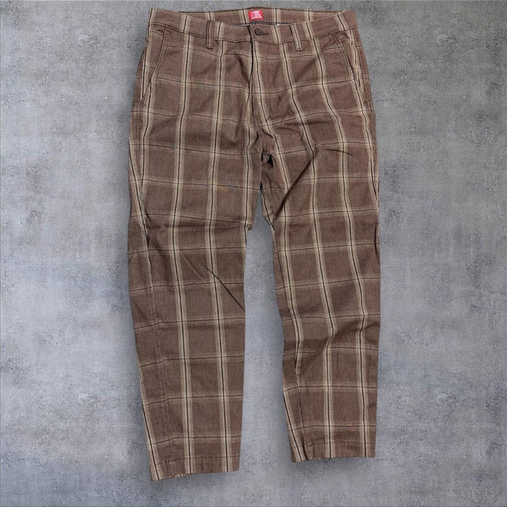 Y2K Levi’s Chino plaid trousers 38x30 essentials 2000s