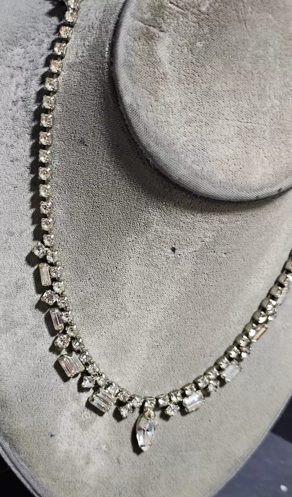 Art Deco White Faceted Baguette Round Marquise Rhinestone Necklace