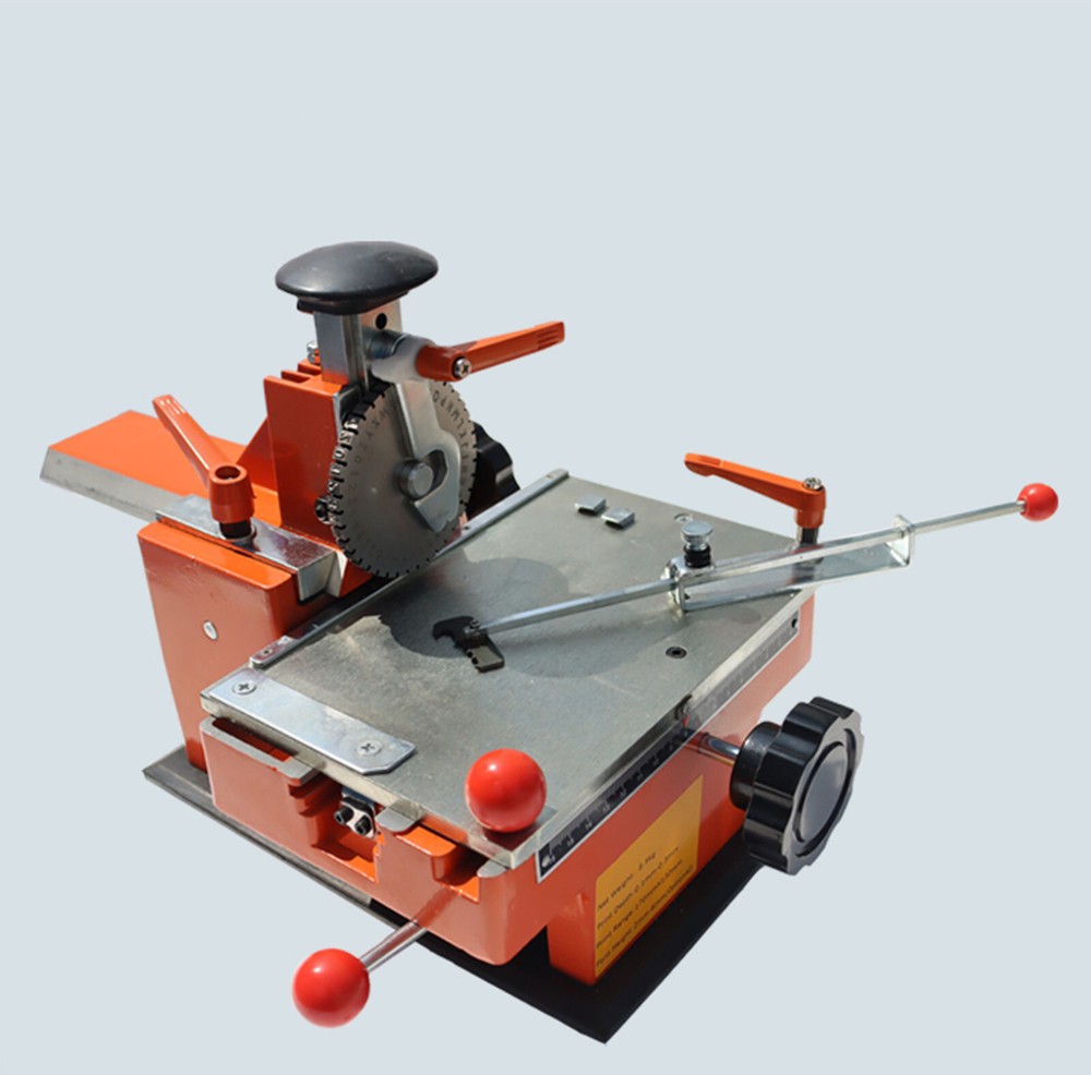 4mm Semi-automatic Nameplate Marking Machine with Fixture 2-4 characters/10s-image