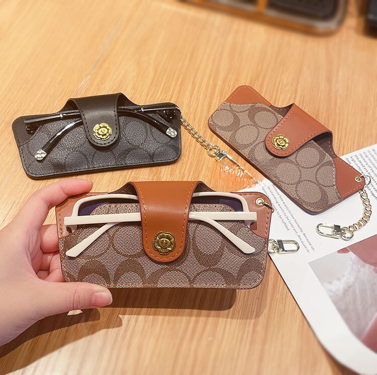 Luxury brand Leather Pouch Universal Soft Sunglasses Case Portable Glasses Case
