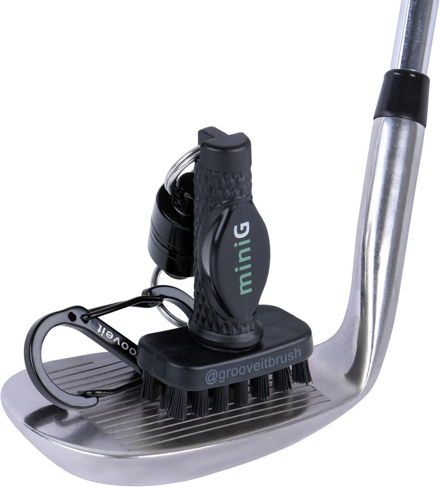 Grooveit Mini Golf Dry Scrubber Brush with Black Handle for Easy Cleaning