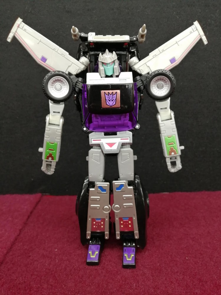 Tf Masterpiece Model No. Loud Pedal Tomy G9768