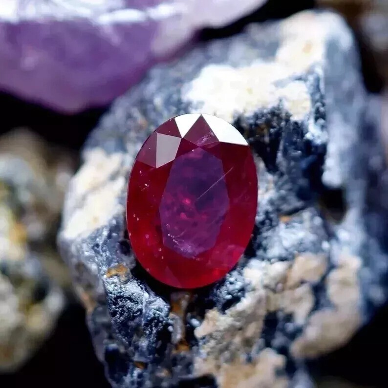 Natural Red Ruby Size 5-7Ct Top Quality Oval Cut EGL Certified Loose Gemstone