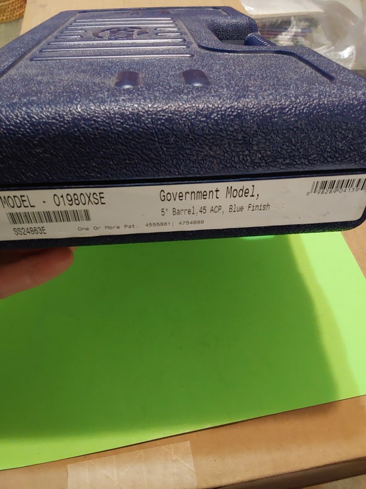 COLT GOVERNMENT MODEL 45 ACP GUN BOX WITH PAPERWORK AND LOCK 1996 SAFETY MANUAL