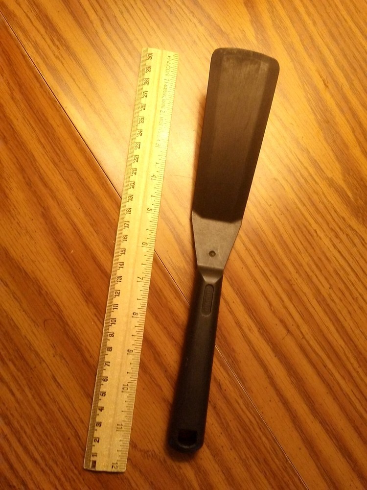 Norpro narrow Spatula