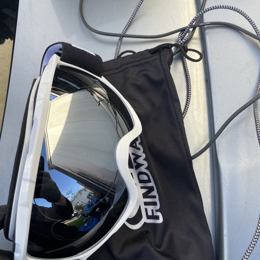 Findway Ski Goggles OTG UV Protection Wide View White New