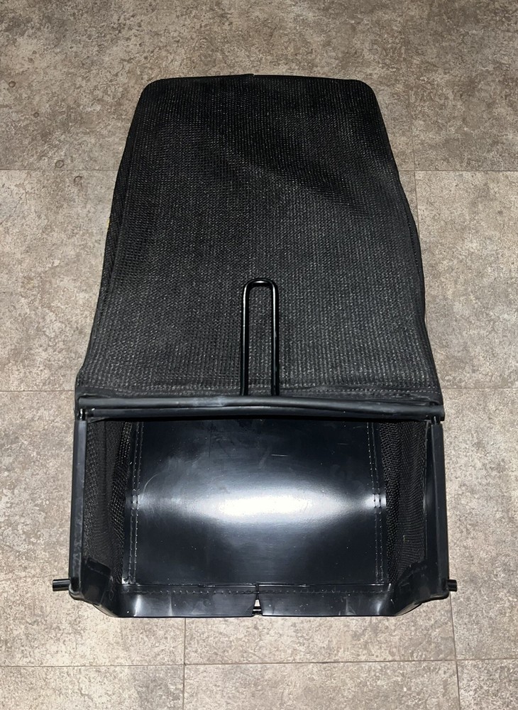 DEWALT OEM 21.5” Lawn Mower Grass Catcher Bag With Frame - AGR 764-05496