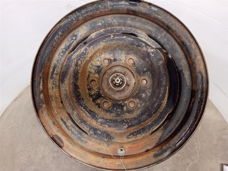 15x7 Steel Rim Wheel Compatible with 78-83 Cherokee Model 8312352