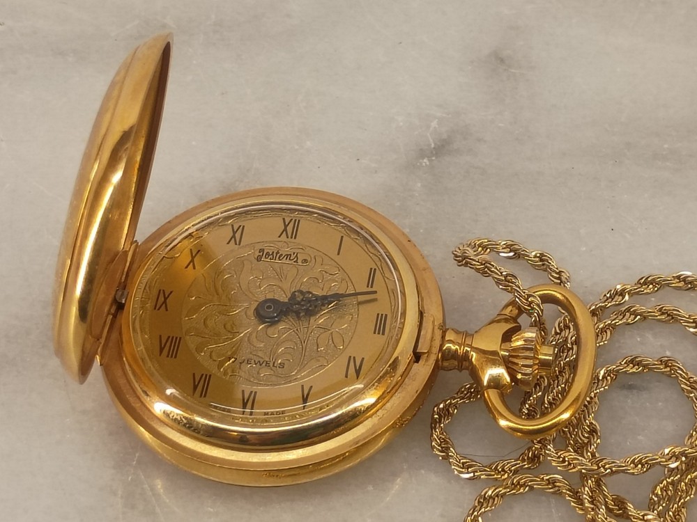 Vintage JOSTENS 17 Jewel Gold tone Pocket Watch Pendant EUC Wind Up WORKS HTF