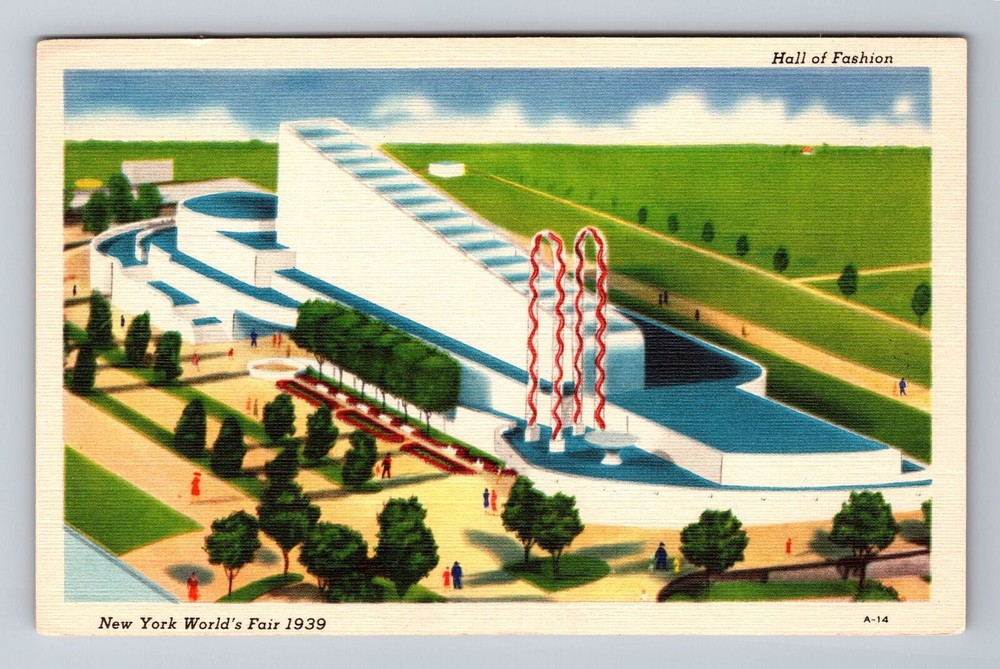 New York City NY, World Fair 1939 Hall of Fashion Vintage Postcard