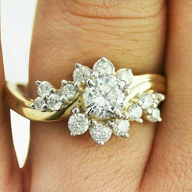 Round Cut Simulated Diamond Gorgeous Engagement Band Ring 14k Yellow Gold Plated