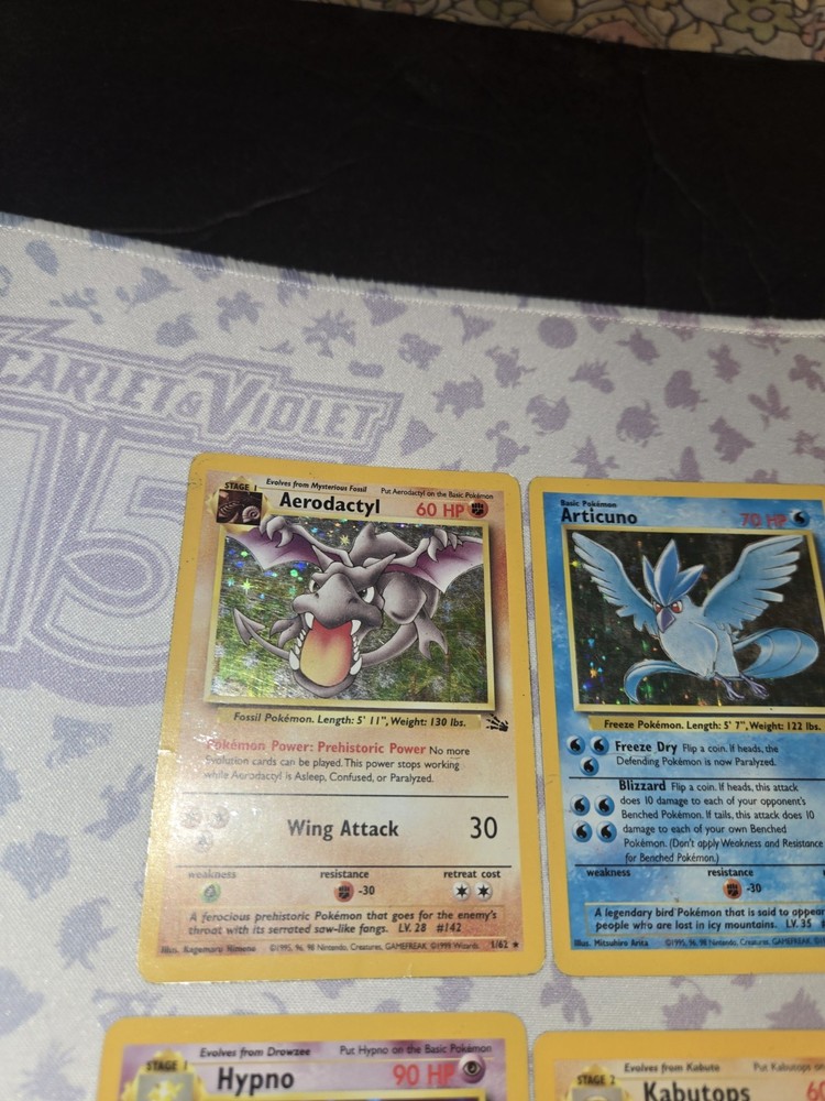 1999 Pokemon Fossil Set 62/62 Complete MP-DMG Vintage TCG Cards