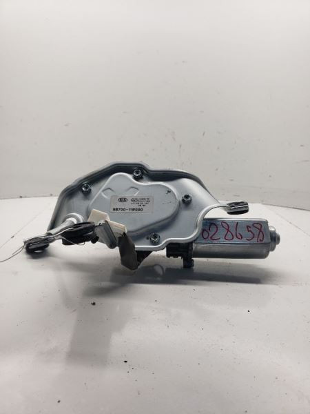 12-17 Kia Rio Rear Wiper Motor Replacement 1191043