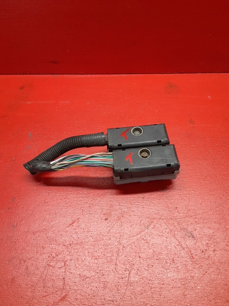 2003-2005 GM Multi Vehicle EMC ECU Engine Control Module PIGTAILS 12574976