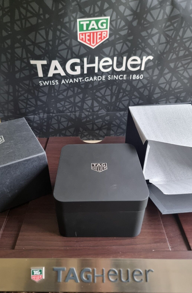 TAG Heuer Connected Calibre E3 E4 Black Smartwatch Storage Box Case