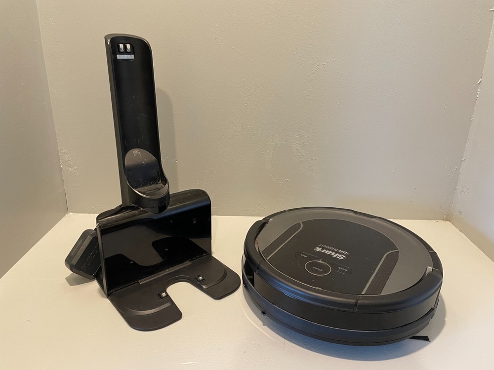 Shark Ion Robot Vacuum Charging Dock with Automated Cleaning System  -image