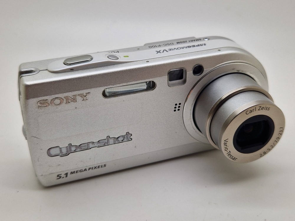 Sony Cybershot DSC-P100 5.1MP Silver Digital Camera in Great Condition