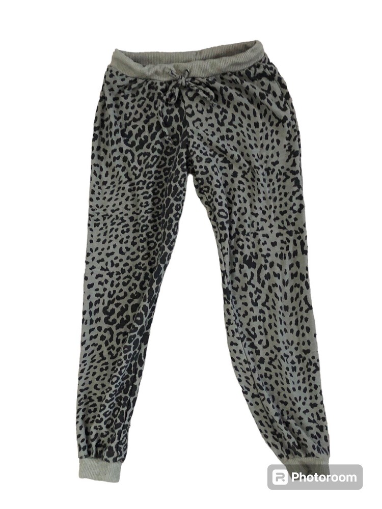 CHASER Joggers Womens Small Green Black Animal Print Sweatpants in Safari CW7536