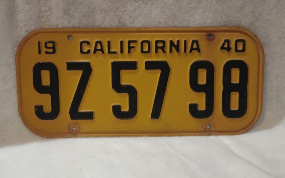 1940 California Metal License Plate 9Z 57 98 - Original Vintage In Nice Shape!