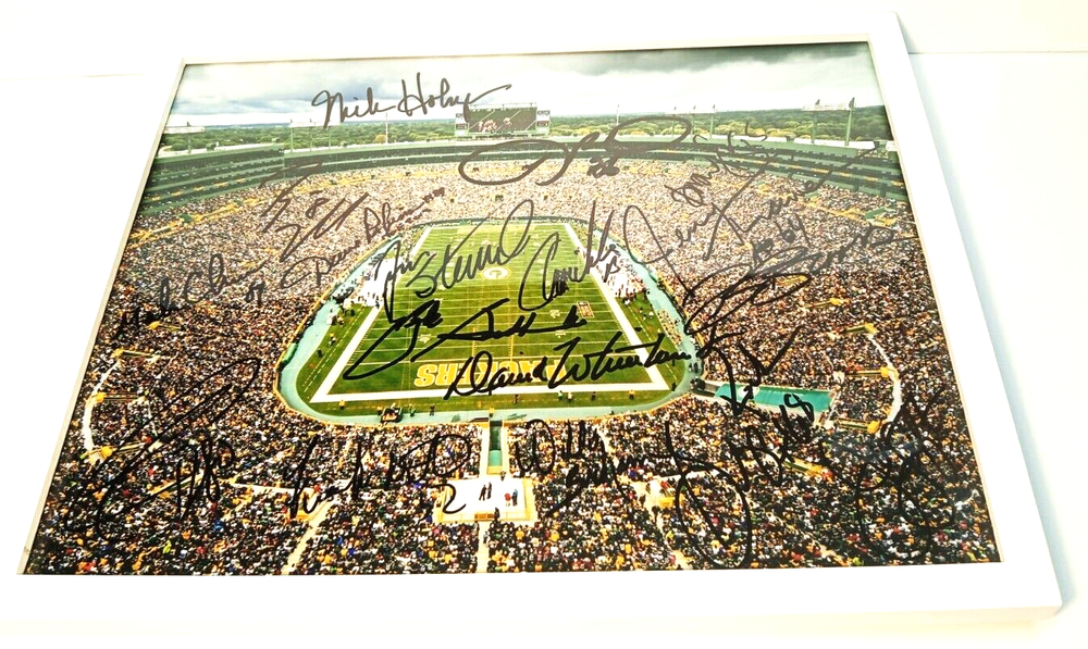 GREEN BAY PACKERS Legends SIGNED & FRAMED 11x14 Photo LAMBEAU FIELD