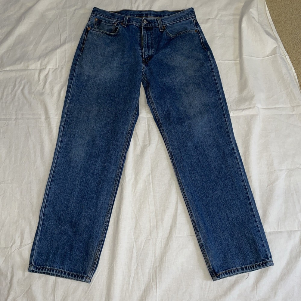 Levis 550 Blue Jeans 36 X 32 Good Condition