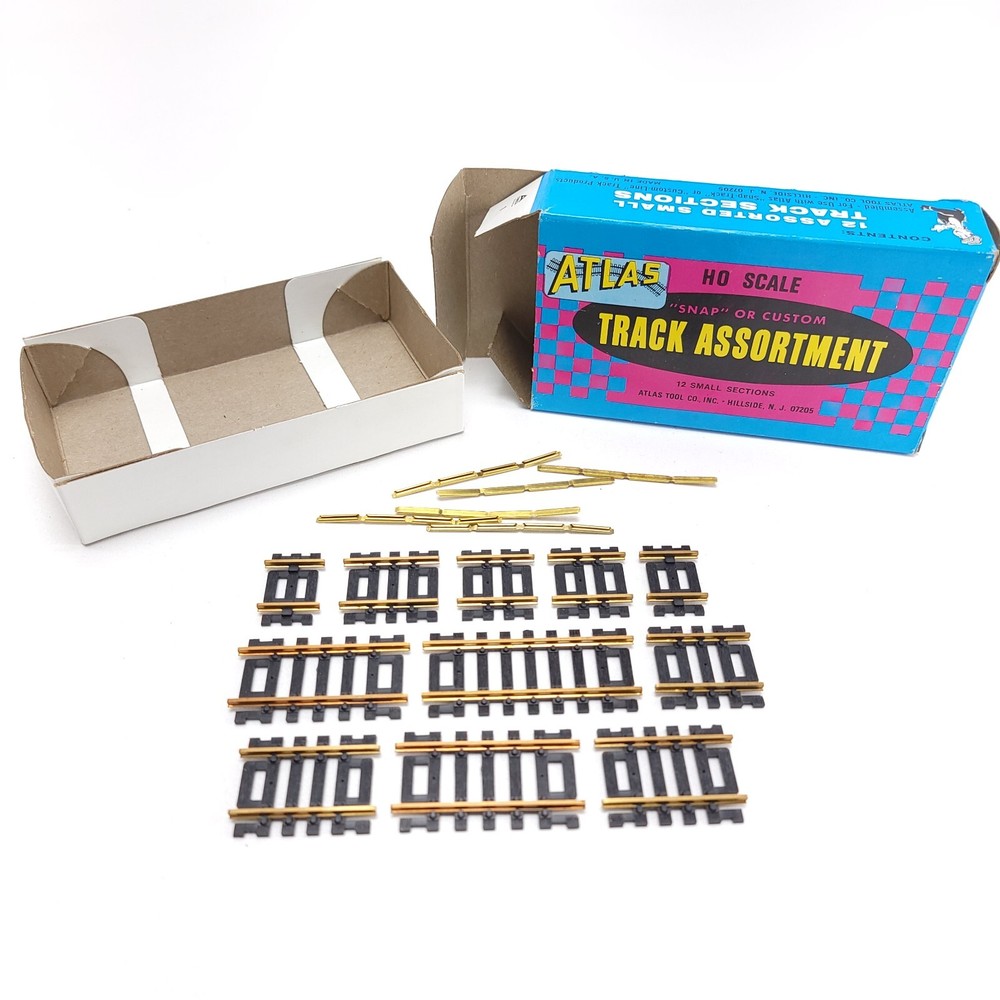 HO Scale Atlas #47 Snap or Custom Track Assortment for Model Trains Near Complete Set
