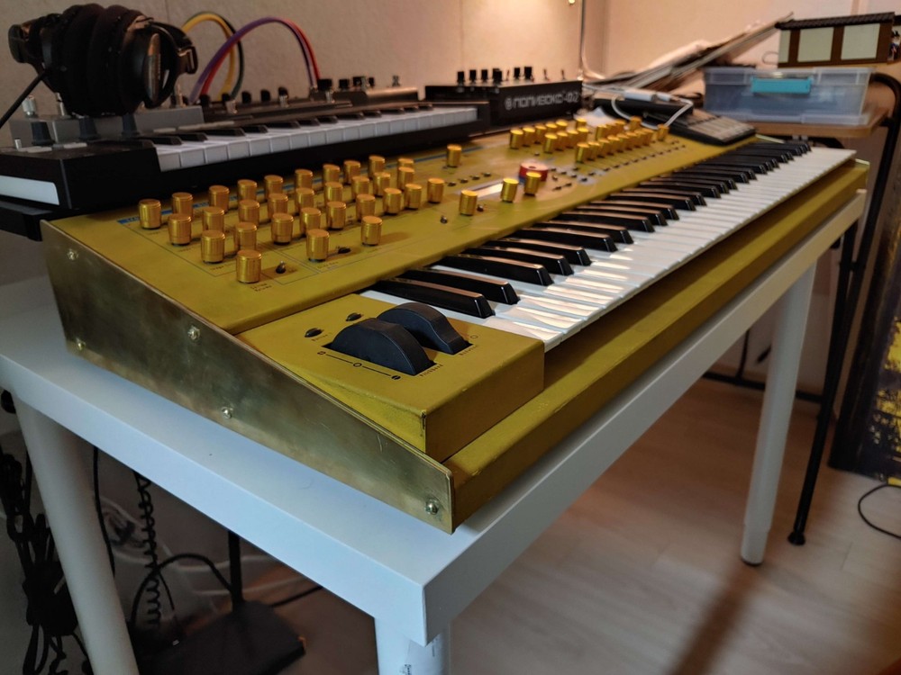 Waldorf Q 32-Voice Polyphonic Analog Modeling Synth with Free Shipping-image