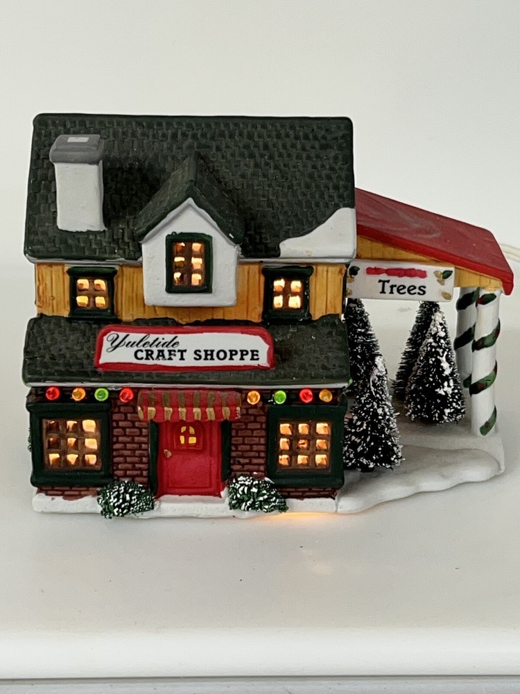 Lemax Harvest Crossing 1996 Yuletide Craft Shoppe Retired Lighted Village Piece Rare Collectible